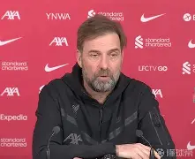 利物浦对战巴萨